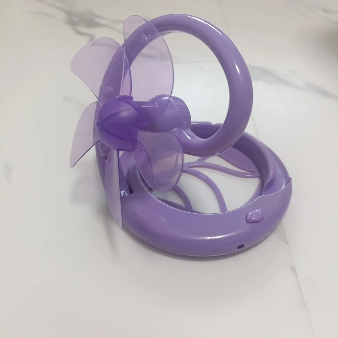 USB折りたたみ扇風機の写真4枚目