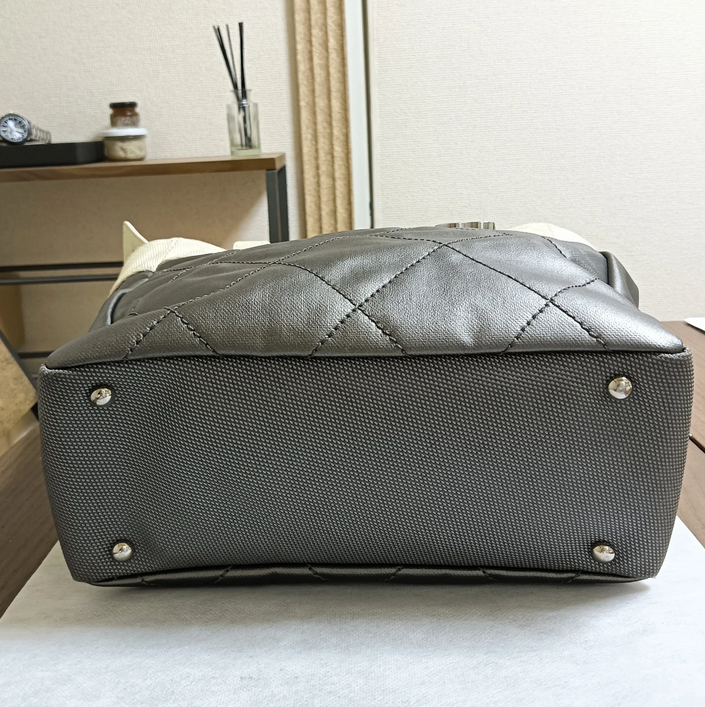 CHANEL シャネル パリビアリッツPM トートバッグ バイカラーの写真6枚目