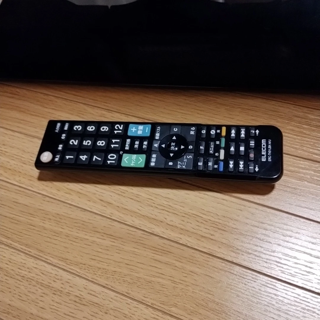 Hisense  FHD 液晶テレビ HS39K160 動作品の写真2枚目