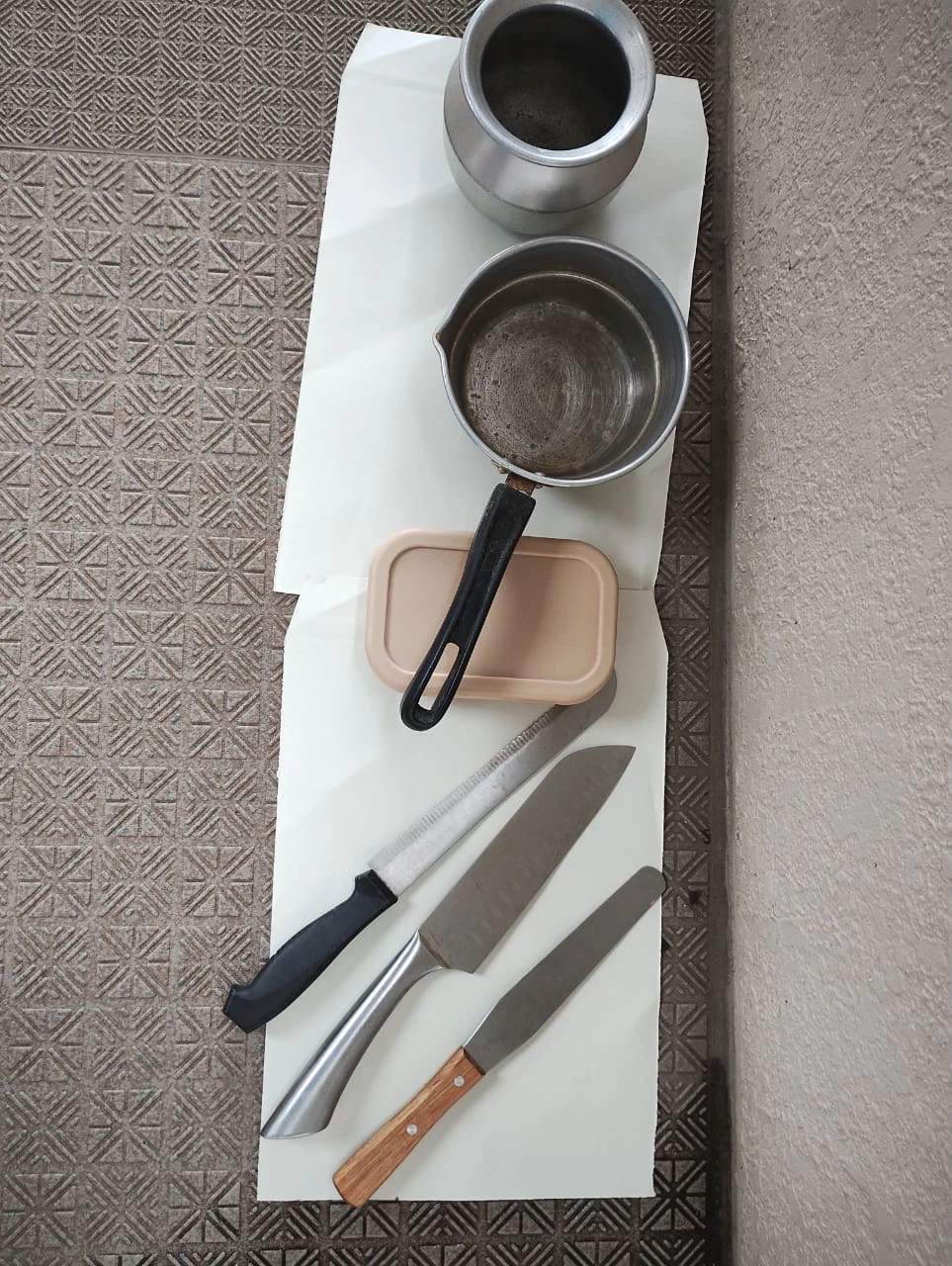 調理器具セット 鍋 ソースパン 包丁 まな板の写真2枚目