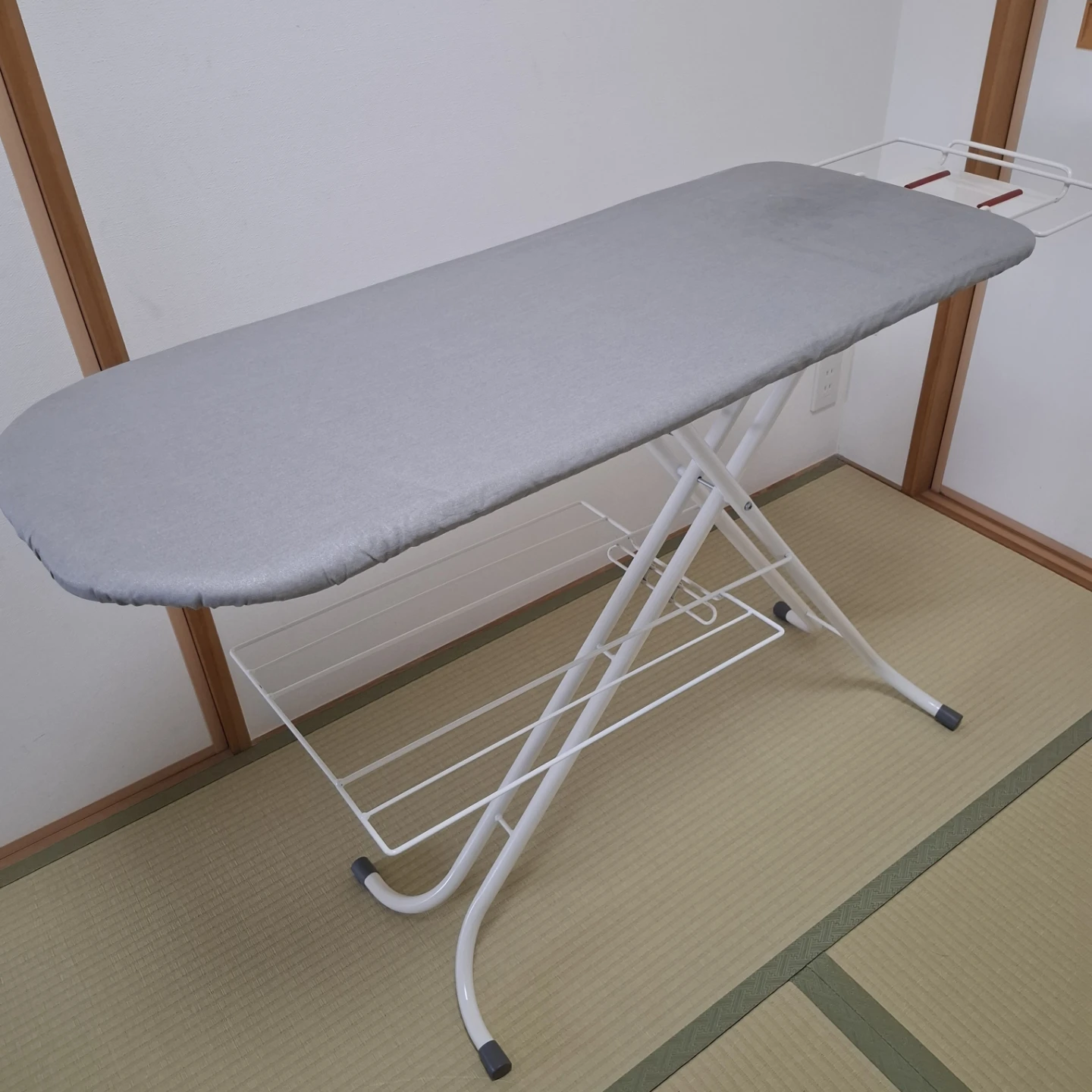 DBK スチームアイロン J80Tとアイロン台セットの写真5枚目