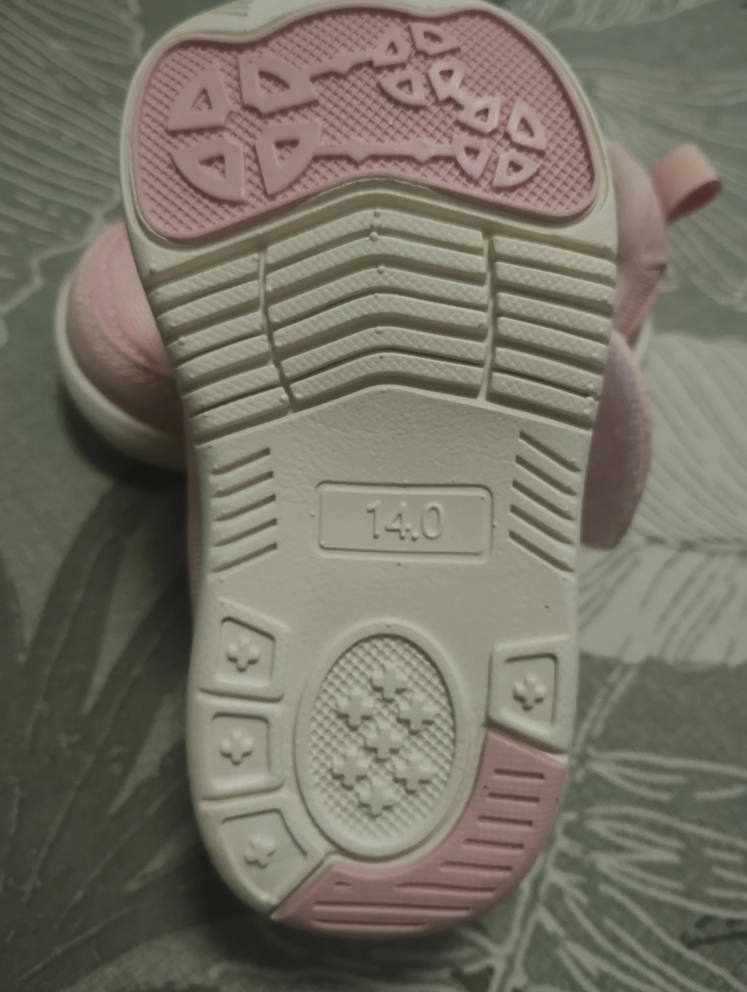 ベビー子供シューズ14cm　未使用の写真4枚目