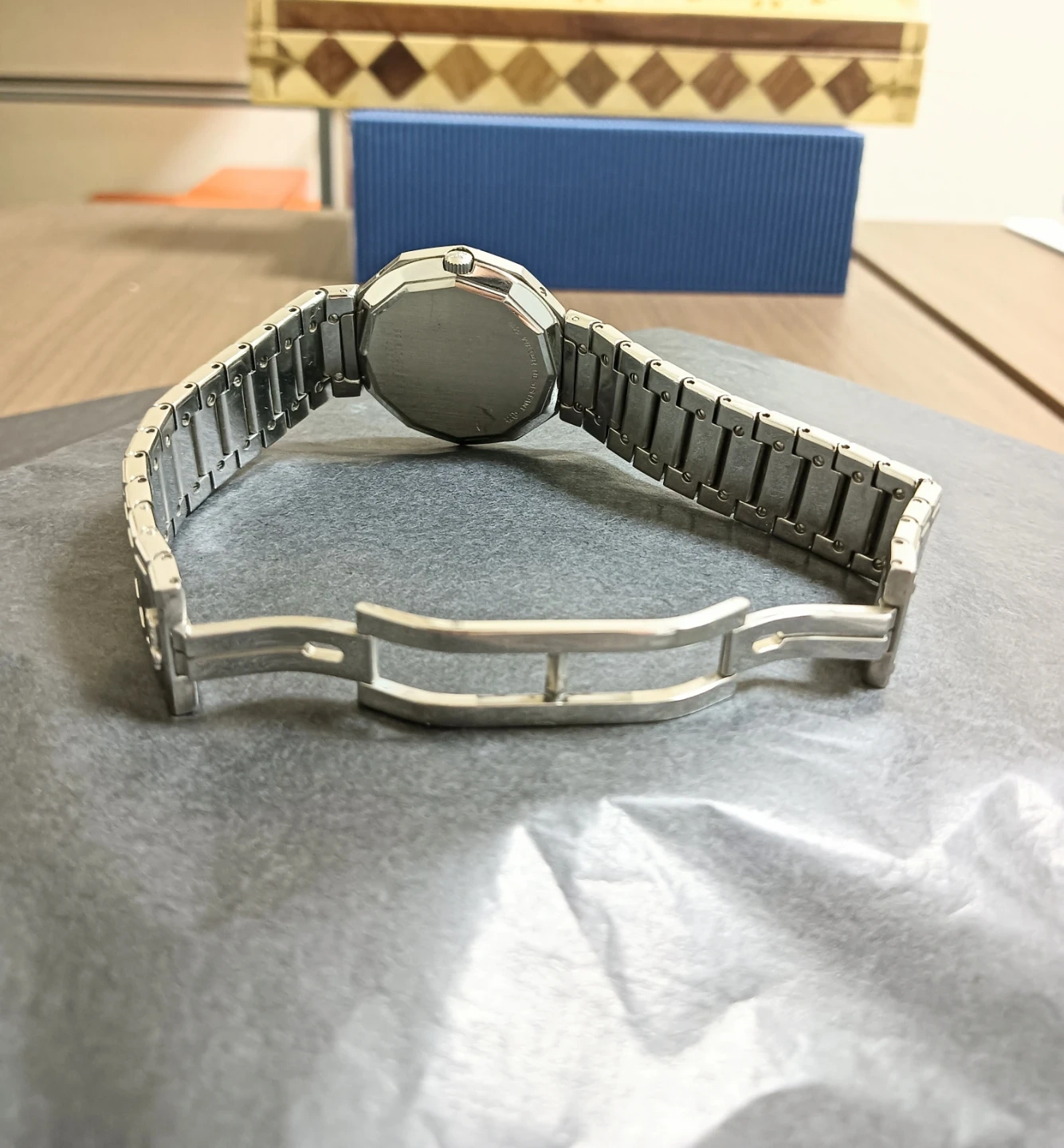 非常に美品。 CORUM コルム アドミラルズカップ メンズ 腕時計の写真8枚目
