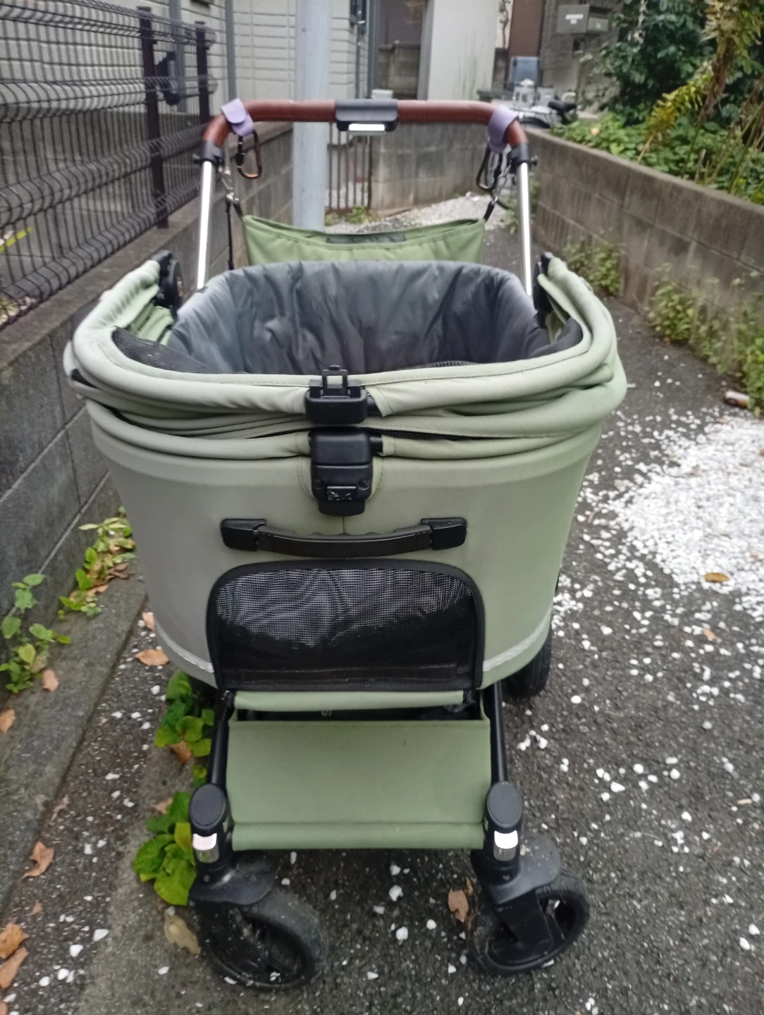 大型分離型ペット用バギー グリーンの写真2枚目