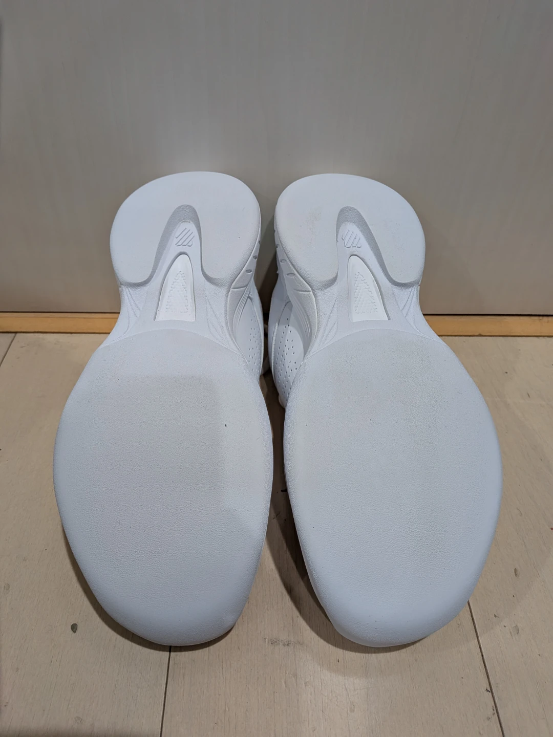 K-SWISS　 24cm ホワイトの写真4枚目