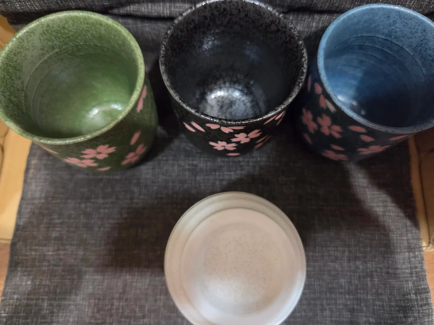 桜柄 湯呑み 4個セットの写真3枚目