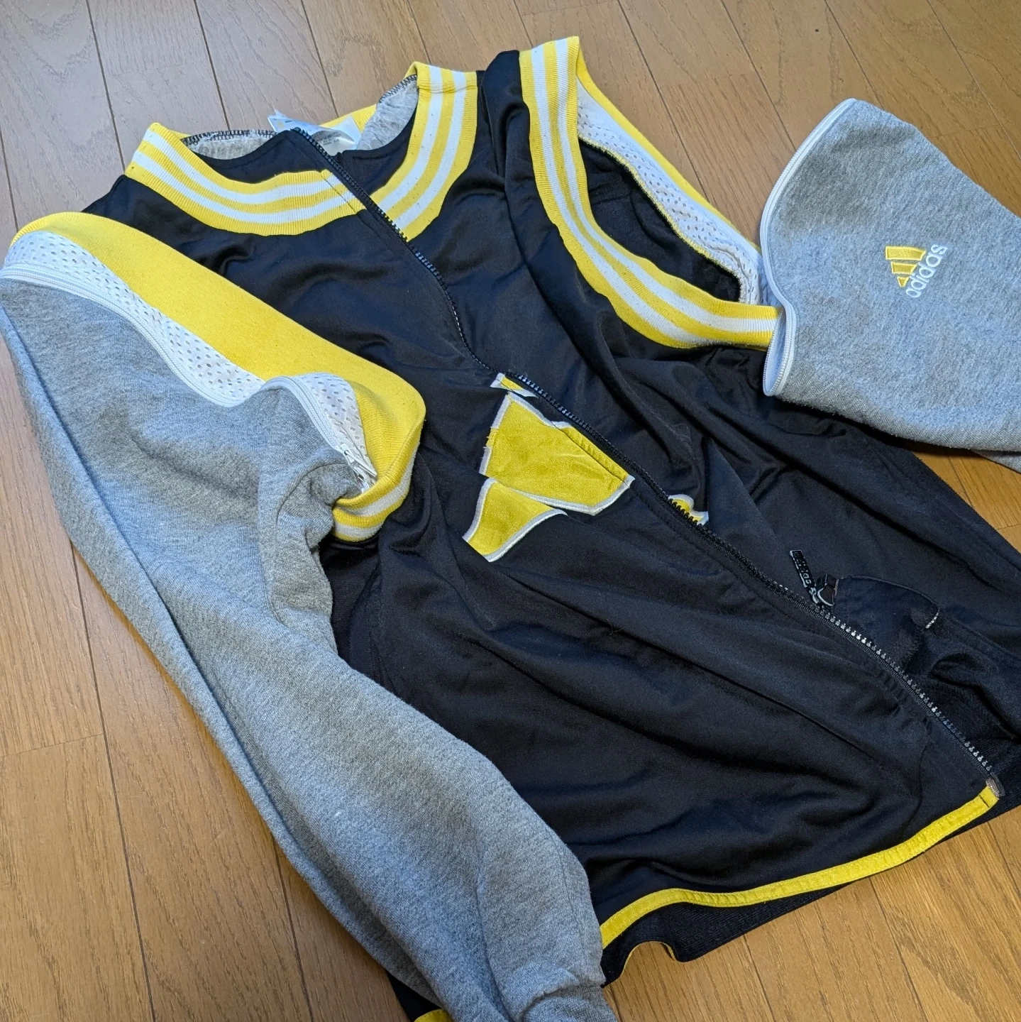 アディダス 90's VINTAGE Adidas TRACK JACKET(セットアップ)の写真4枚目