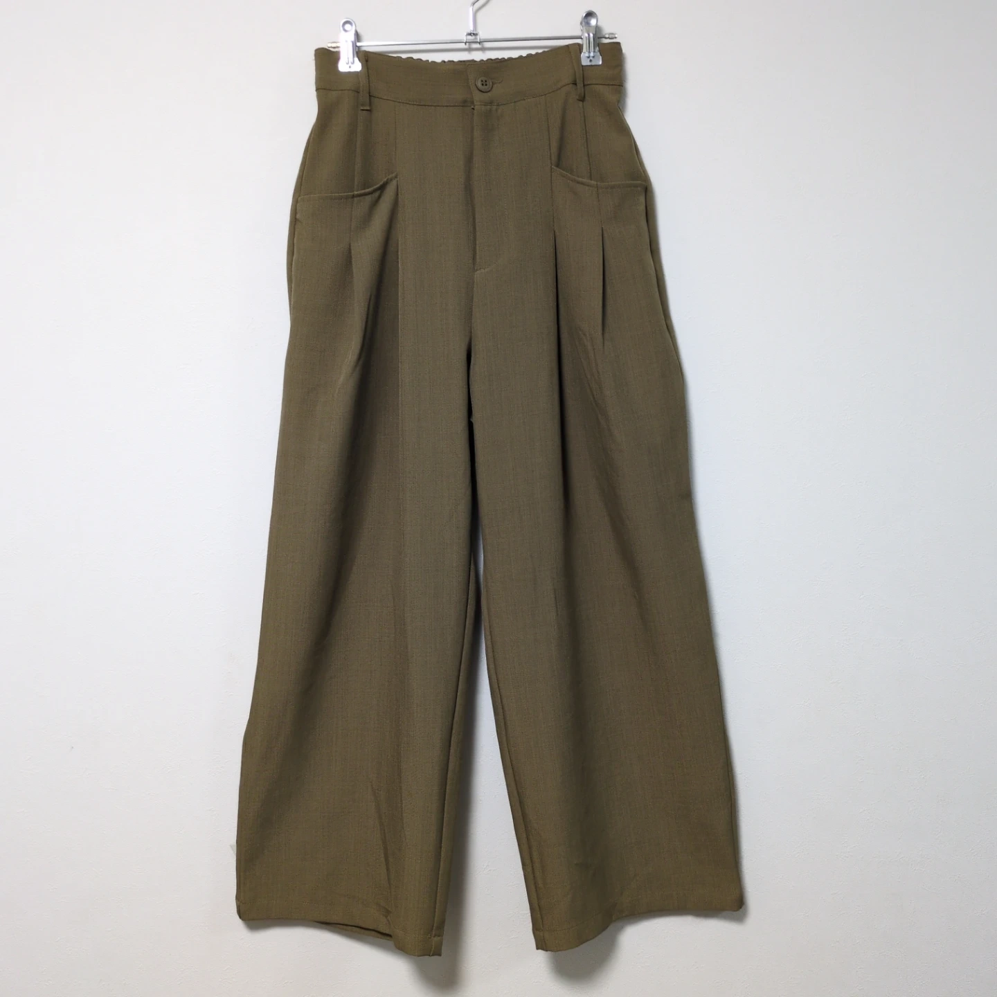 ファウンド ワイドパンツ カーキ Mサイズ