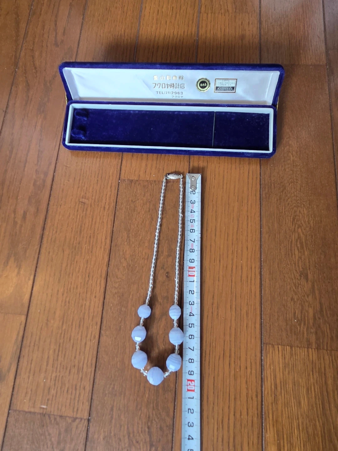 美品!ブルーレースアゲート×本水晶 ビーズネックレス 多面カット 品質保証つきの写真7枚目