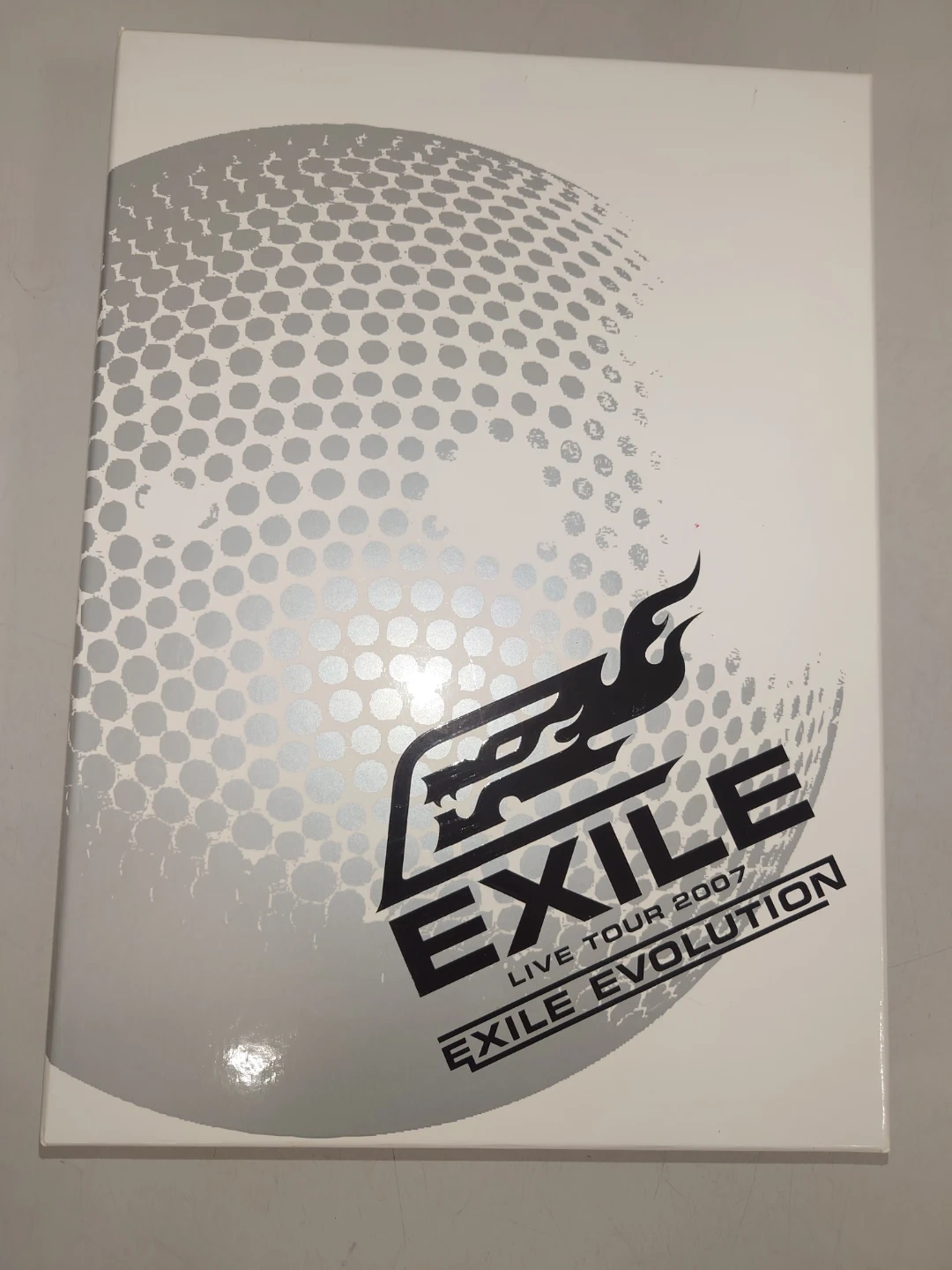 EXILE エグザイル の写真集・本たくさんの写真2枚目