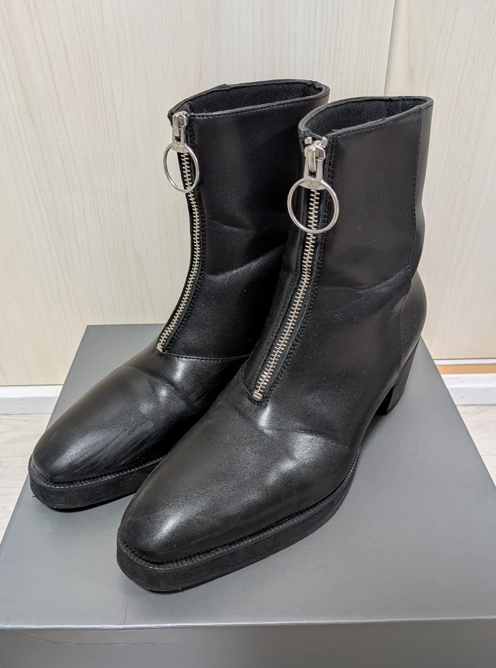 フロントジップ ショートブーツ ブラック 25cm
