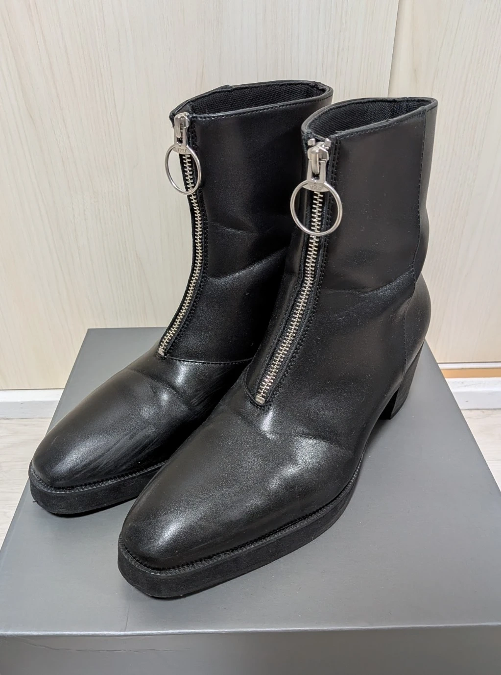 フロントジップ ショートブーツ ブラック 25cm