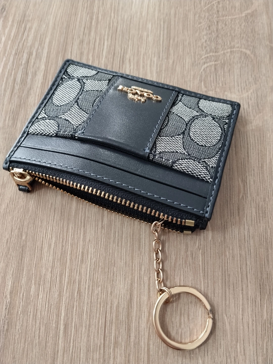 COACHパスケース/IDカードホルダーの写真2枚目