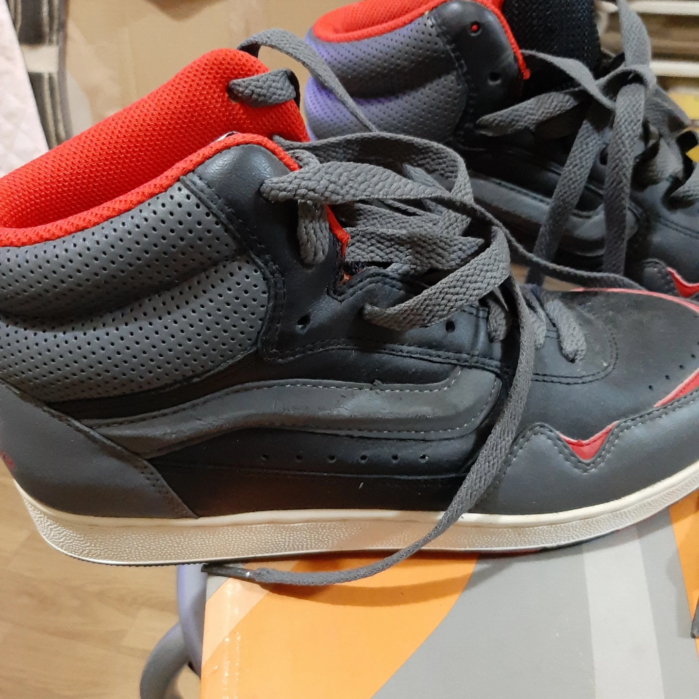vansスニーカー8.5の写真3枚目