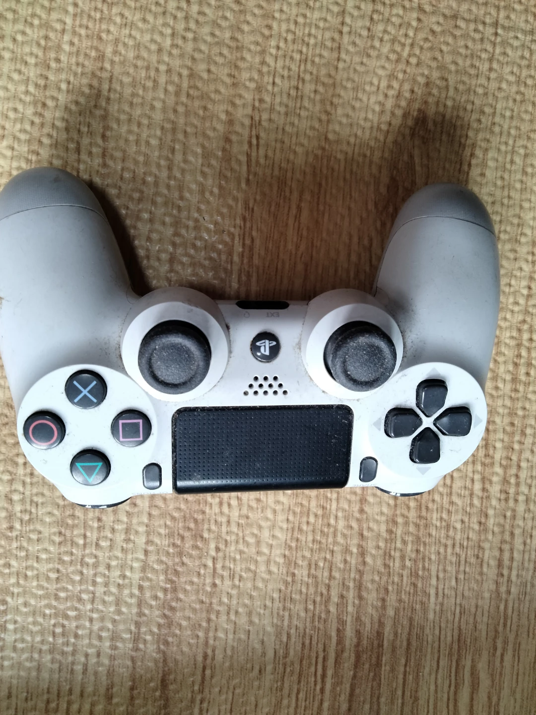 プレイステーション4 純正コントローラー デュアルショック4