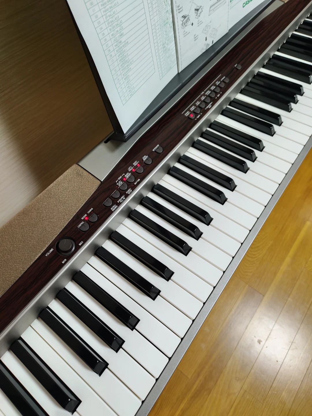 Casio Privia PX-100 (スタンド付き)の写真3枚目