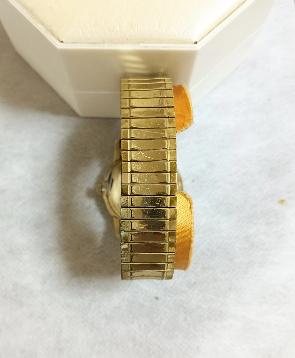 稀少品。SEIKO マーベル K14orK18 手巻き式 21石 腕時計の写真4枚目