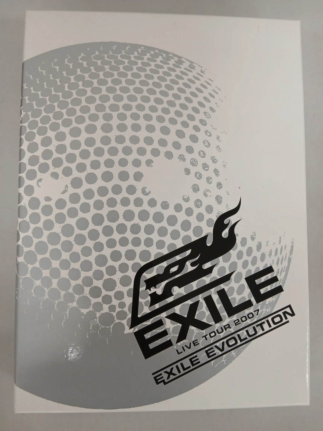 EXILE　エグザイル　 の写真集・本たくさんの写真2枚目