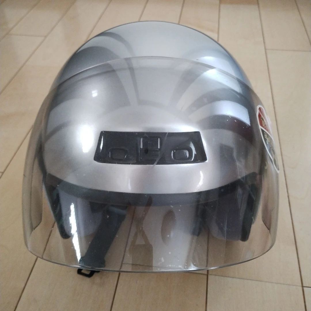 バイク用ヘルメット ジェットタイプ シルバーの写真2枚目