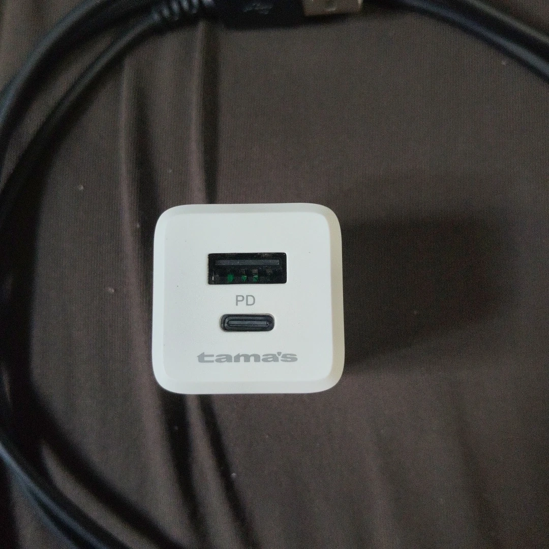多摩電子工業 充電器 AP156の写真2枚目