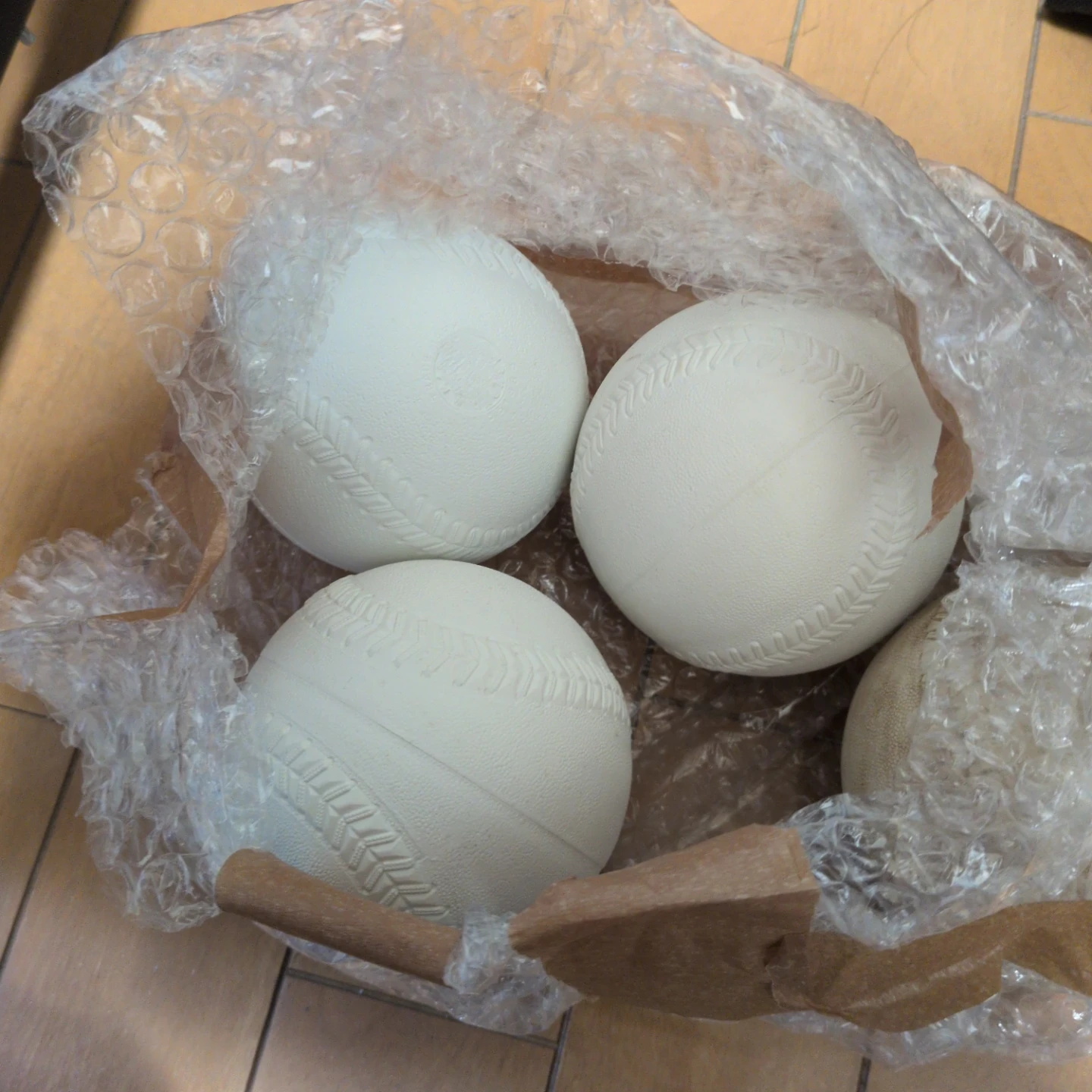 期間限定27日まで出品野球グローブと上着 セットまとめ売りの写真4枚目