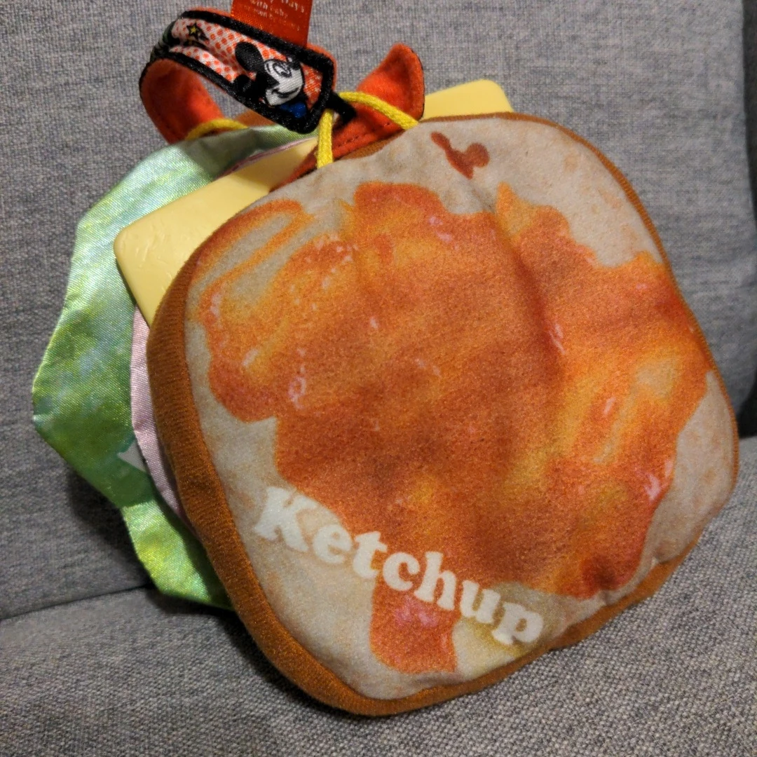 美品‎‎𖤐 ̖́-‬お出かけミッキー サンドイッチベビーカー取り付け 布トイの写真3枚目