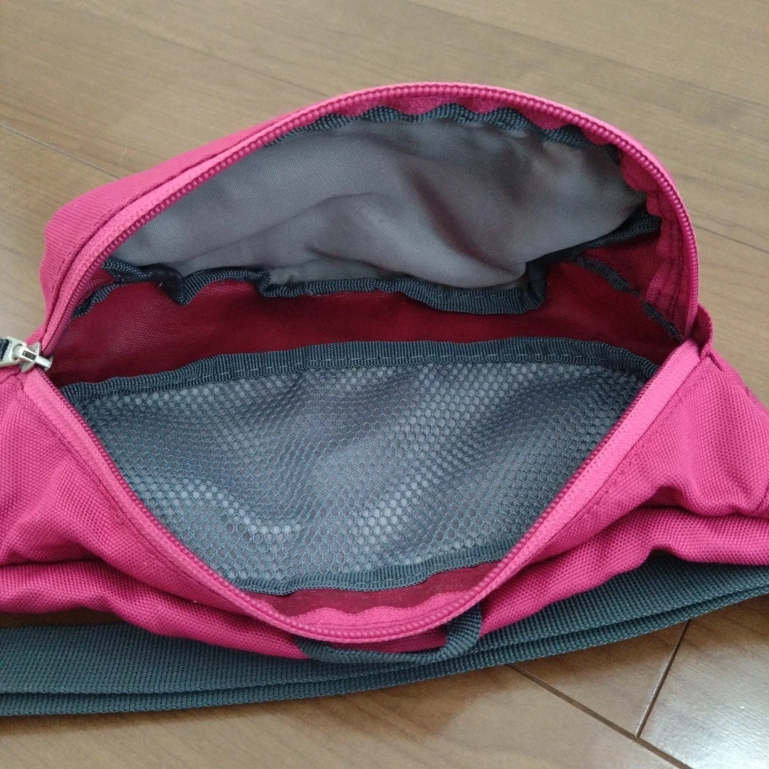 deuter ドイター ウエストポーチ ボディバッグ ピンクの写真3枚目