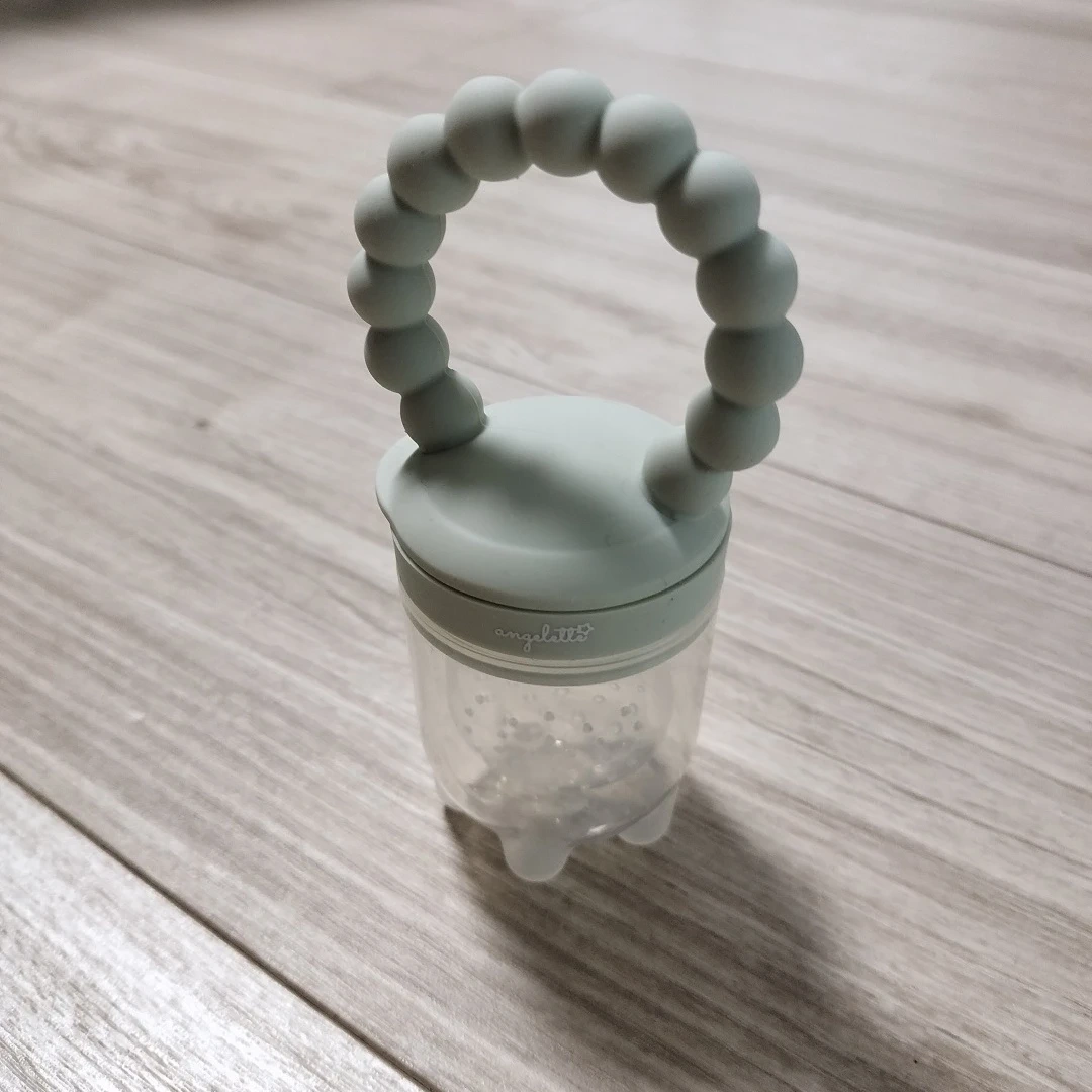 アンジェレッテ モグフィ 離乳食フィーダーの写真2枚目