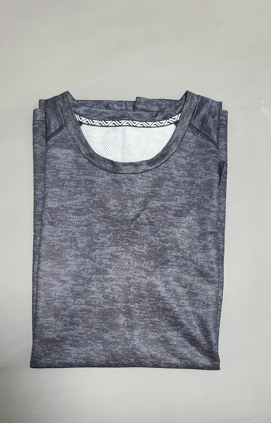 アクティブギア スポーツウェア Tシャツの写真5枚目