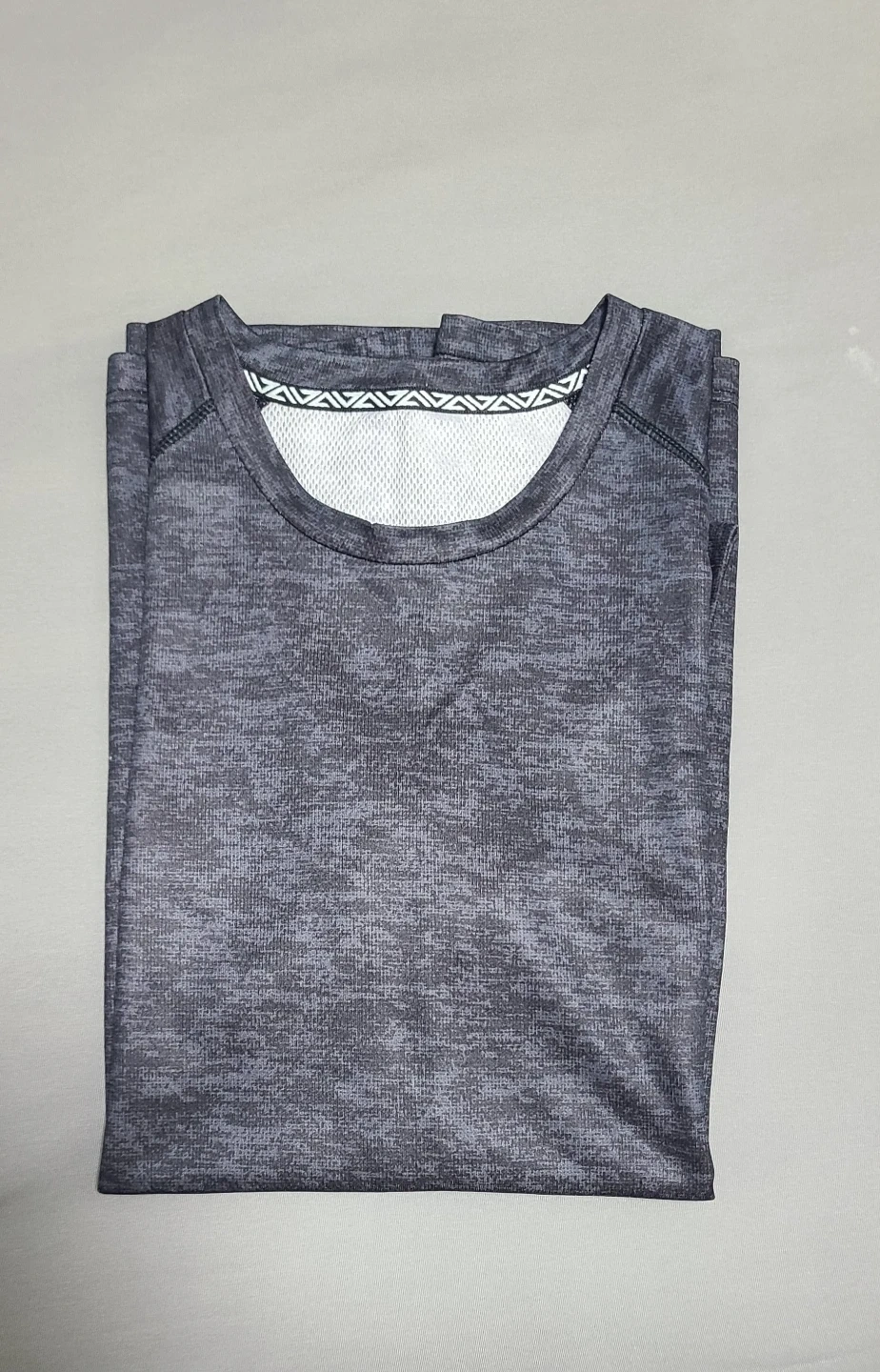 アクティブギア スポーツウェア Tシャツの写真5枚目