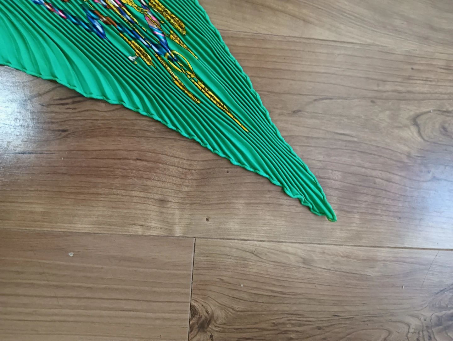 美品。HERMES エルメス プリーツカレ お針子さんの写真7枚目