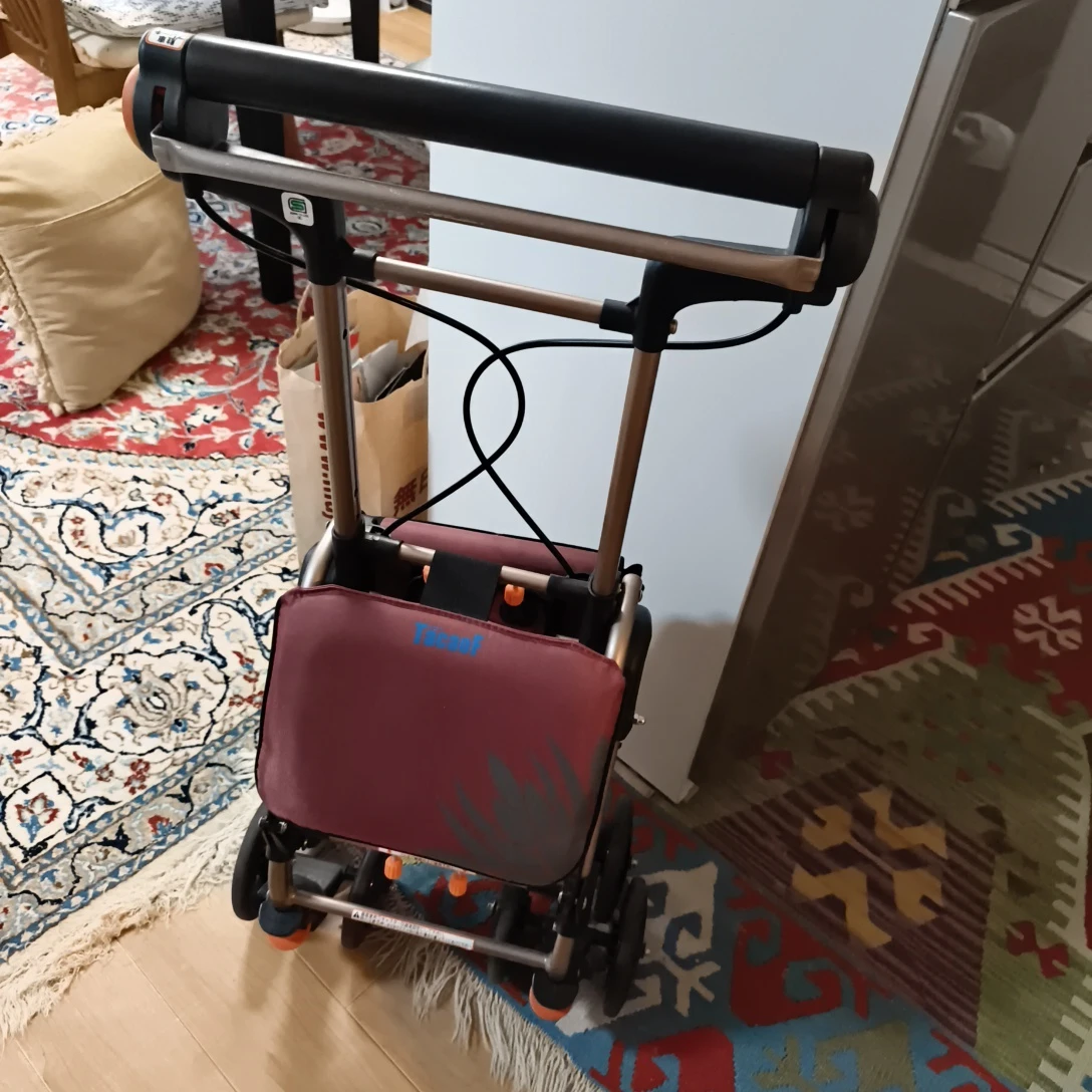テイコブ シルバーカー レッド