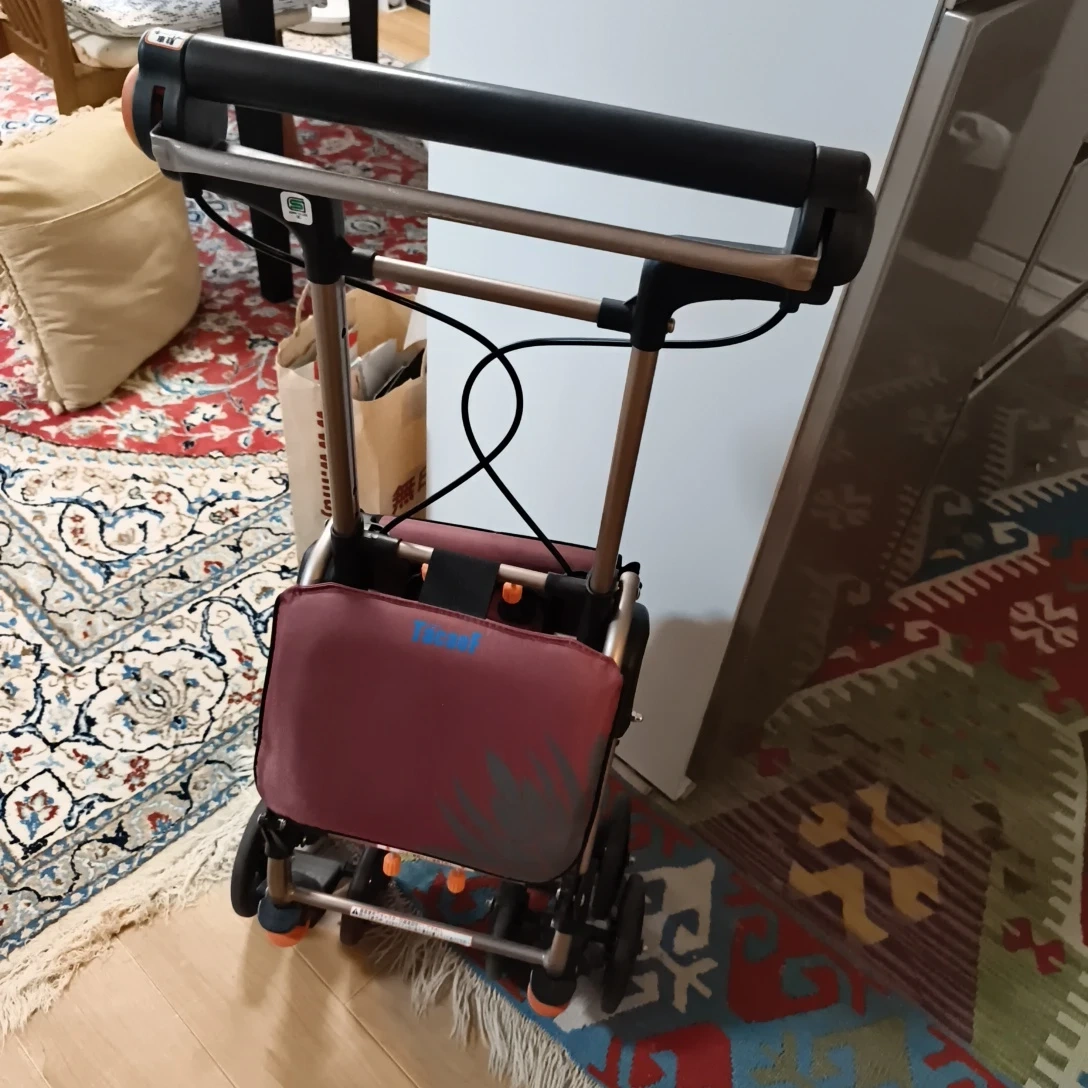 テイコブ シルバーカー レッド