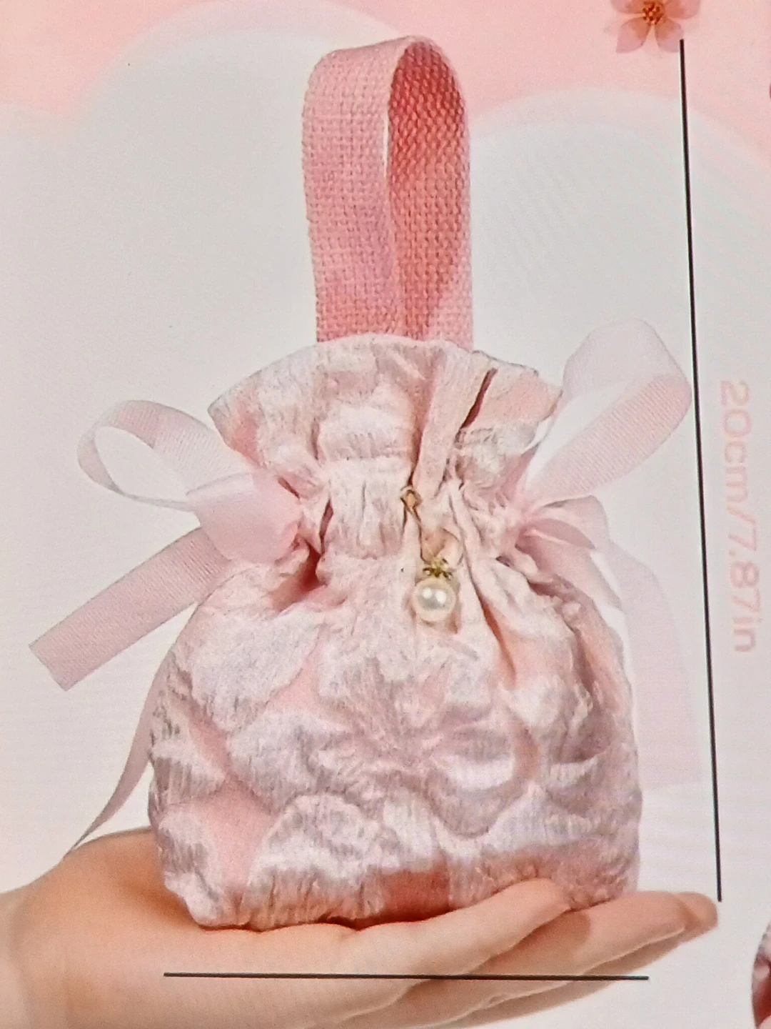 新品ピンク 巾着ポーチ パールチャーム付き