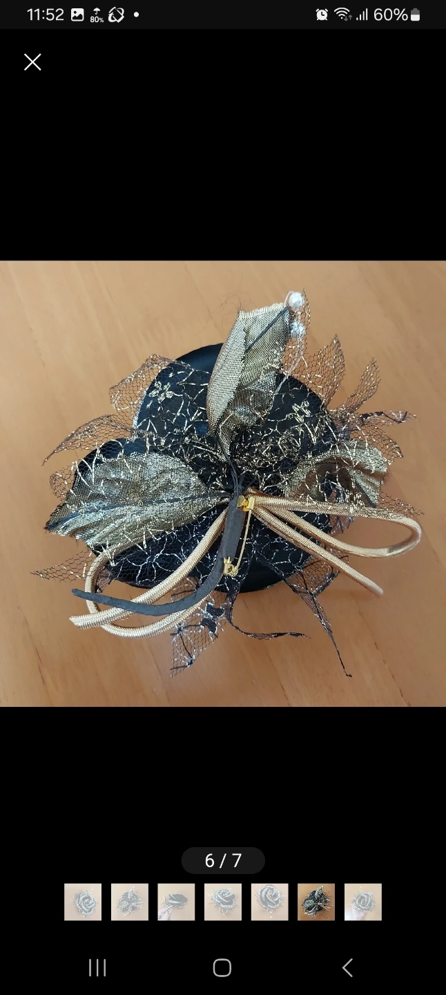 ゴールド ブラック 薔薇 コサージュの写真4枚目