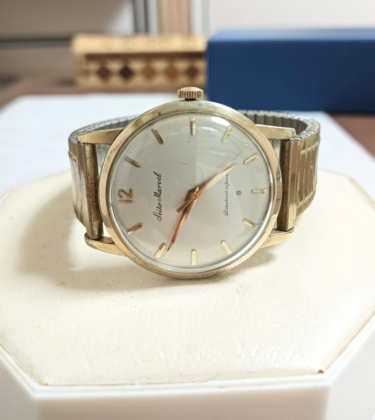 稀少品。SEIKO マーベル K14orK18 手巻き式 21石 腕時計の写真2枚目