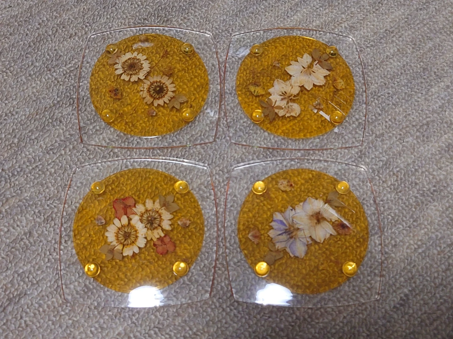 押し花入りコースター 4枚セットの写真2枚目