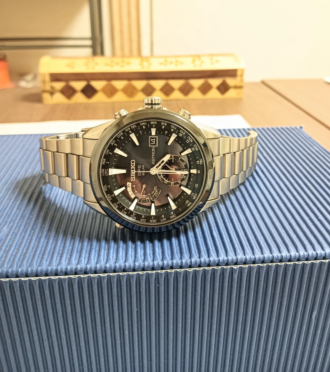 美品。SEIKO セイコー アストロン 電波GPS チタン&セラミック 腕時計