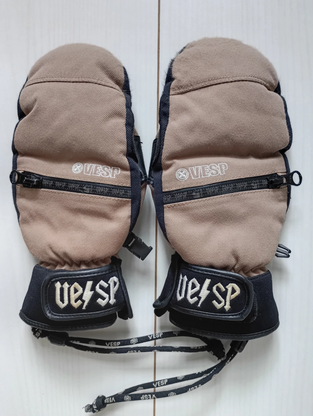 VESP スノーボードグローブ