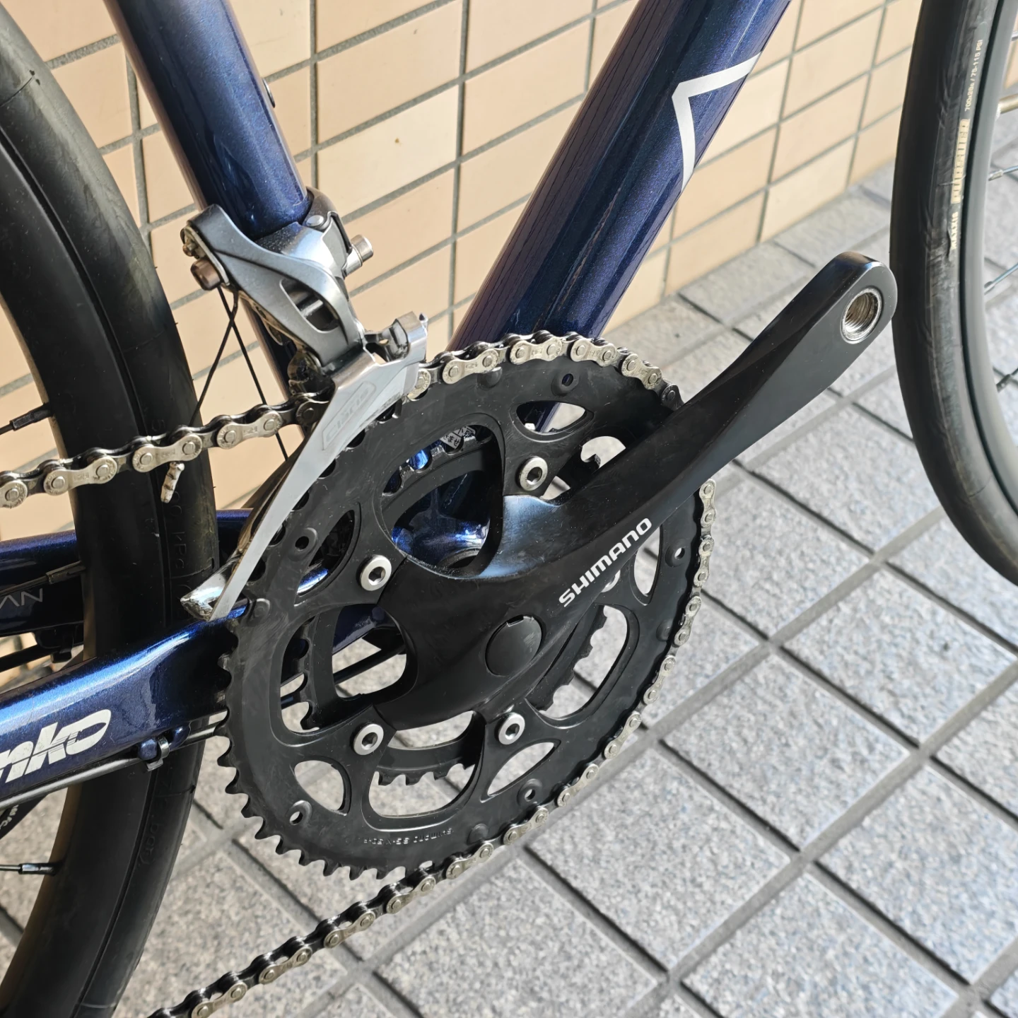 ARTMA RYLAS ロードバイク 完成車の写真5枚目
