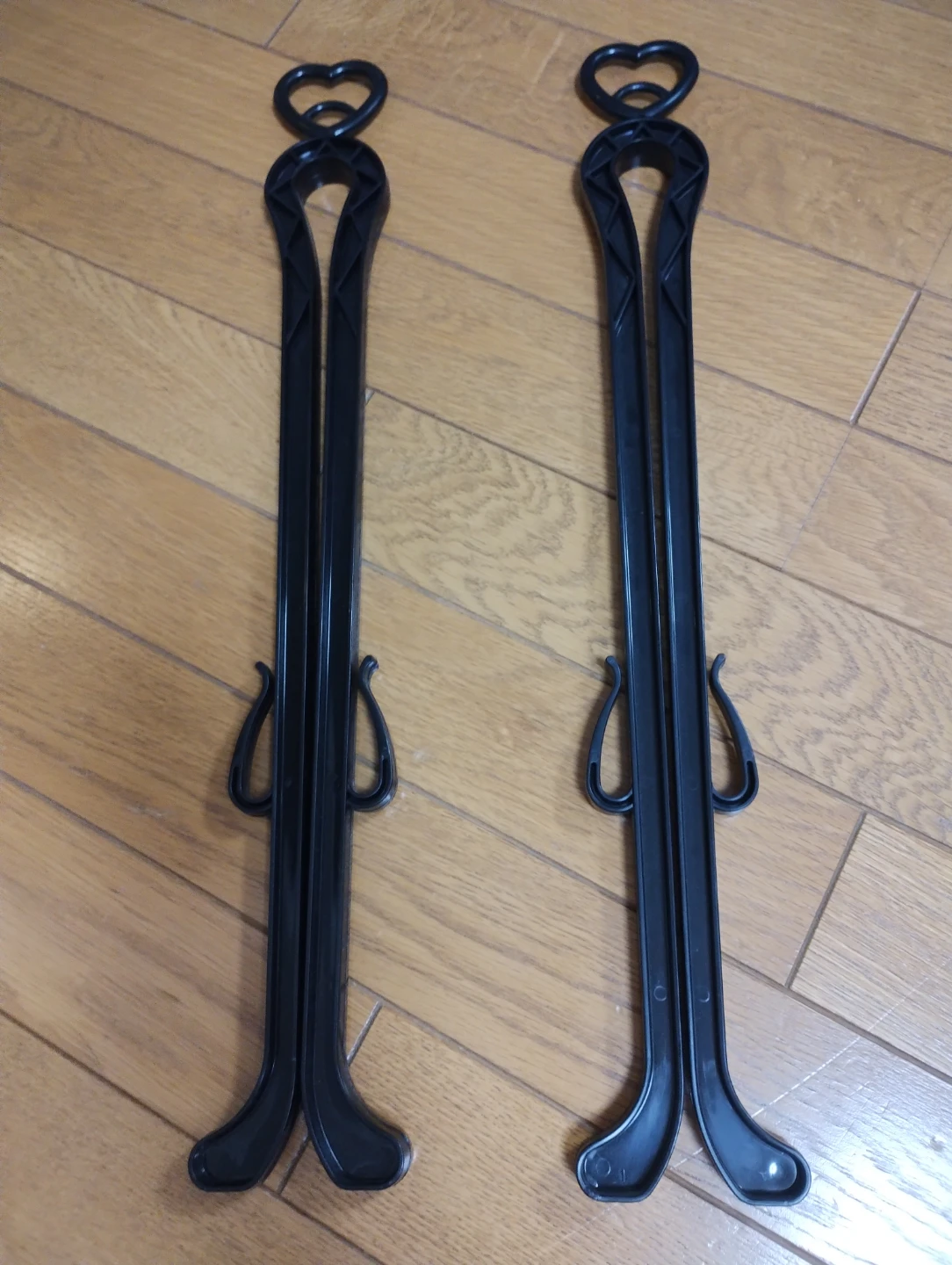 ブーツキーパー　ハート型フック付き ブーツハンガー 2本セットの写真2枚目