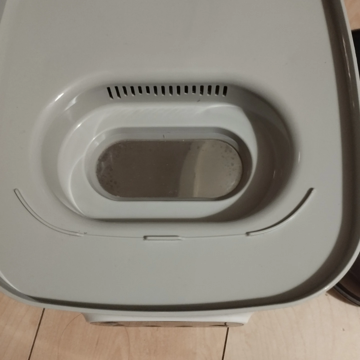 ピジョン 哺乳瓶スチーム除菌乾燥器　POCHIttoの写真2枚目