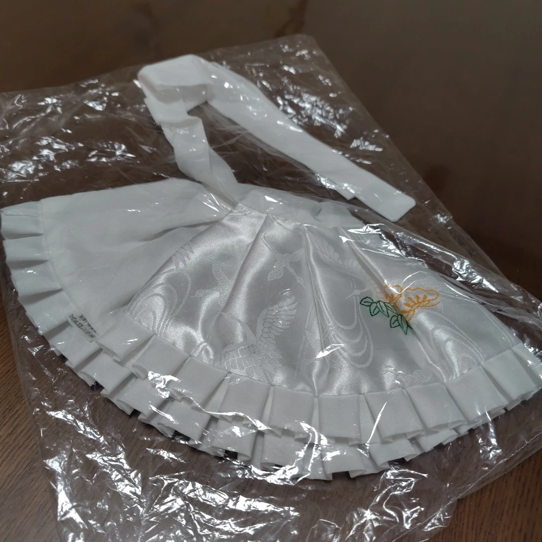 ベビー用 鶴柄よだれかけ お宮参りスタイの写真2枚目