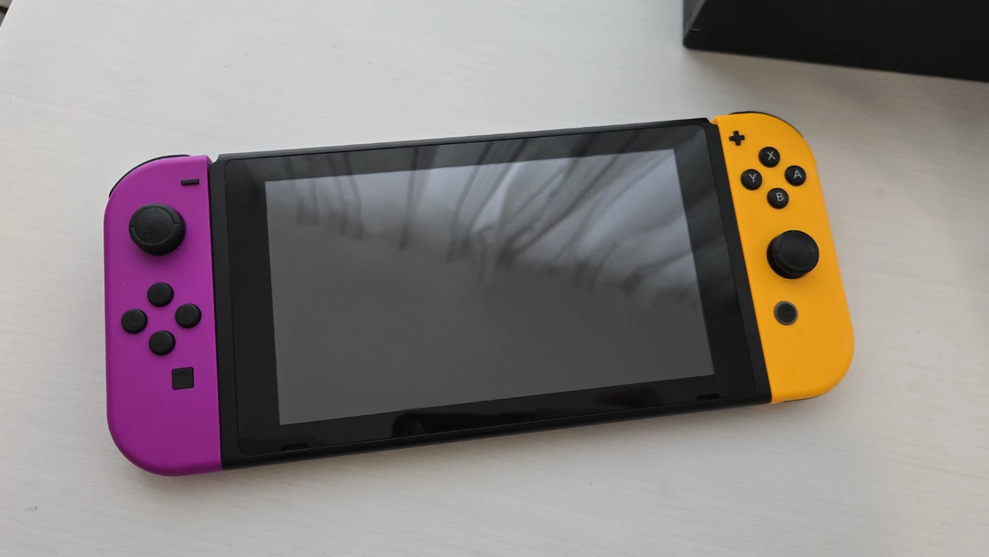 ニンテンドースイッチ 本体セット(箱なし)の写真2枚目