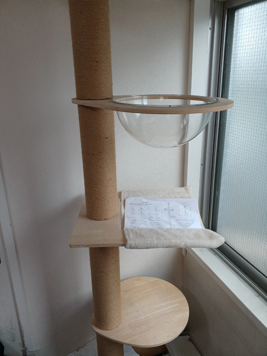 新品・未使用MD STORY 突っ張り型キャットタワーの写真3枚目