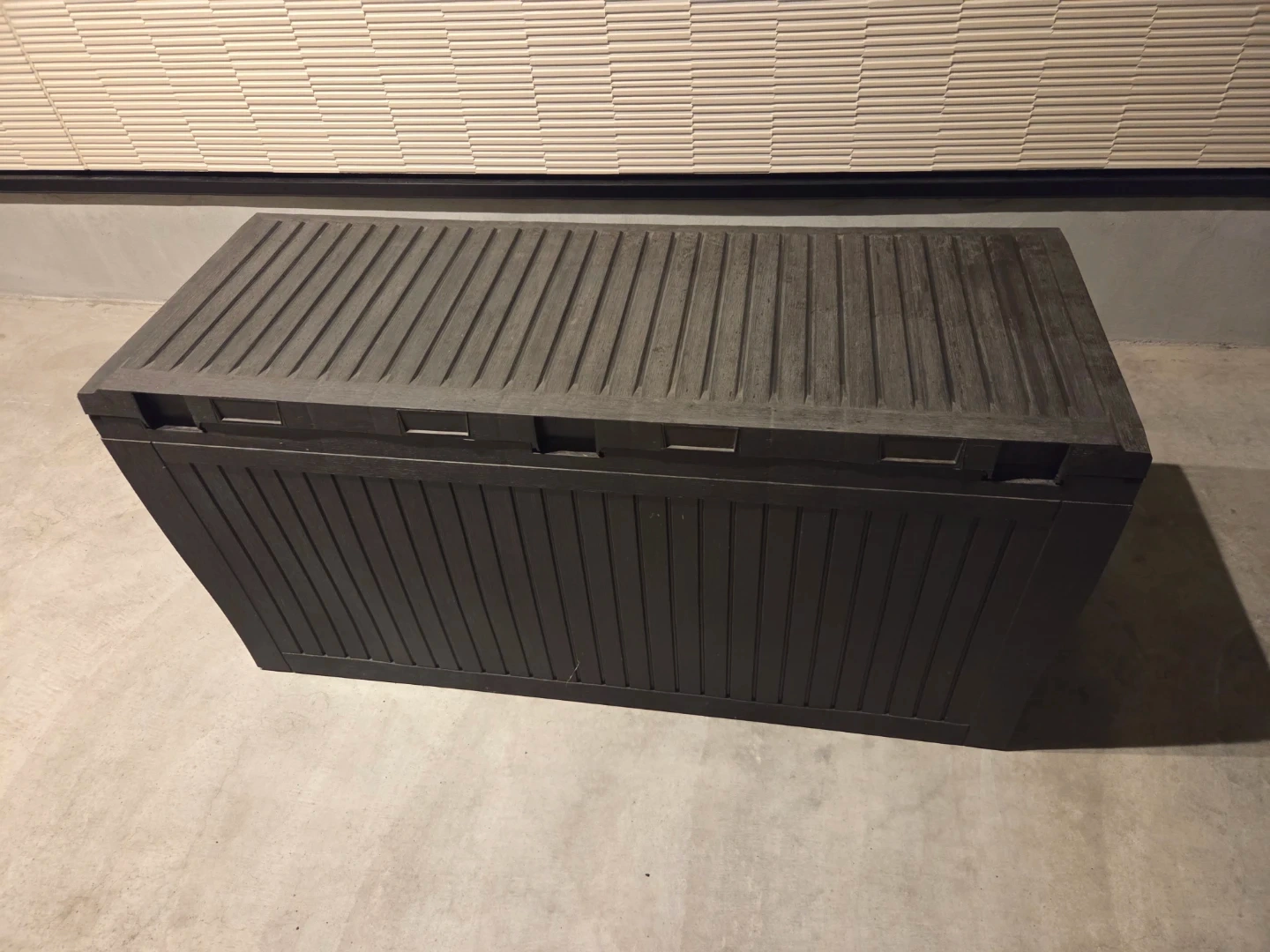 ケーター コンフィデッキボックス 270L 軽量の写真3枚目