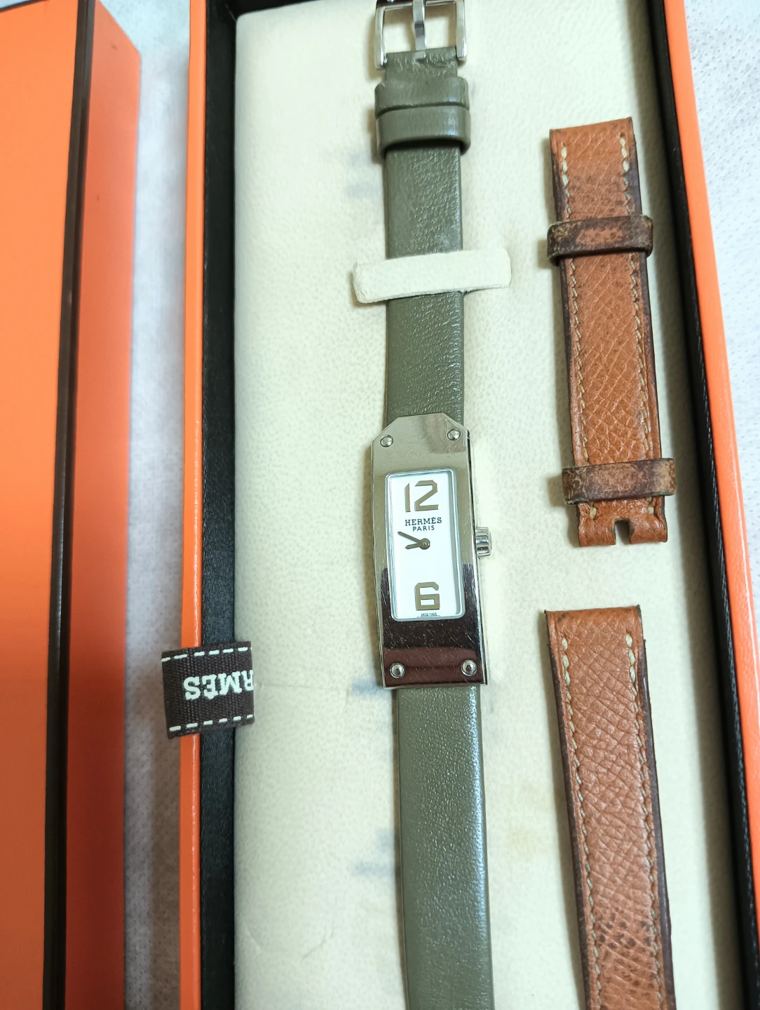 綺麗め。HERMES エルメス ケリー2 腕時計 KT1.210