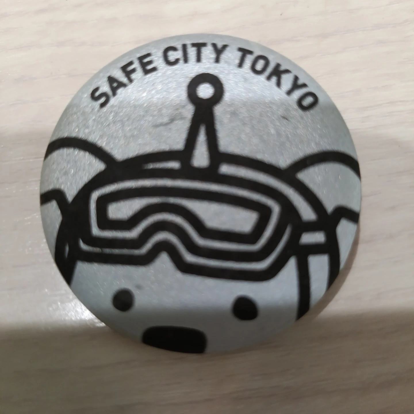 SAFE CITY TOKYO 缶バッジ