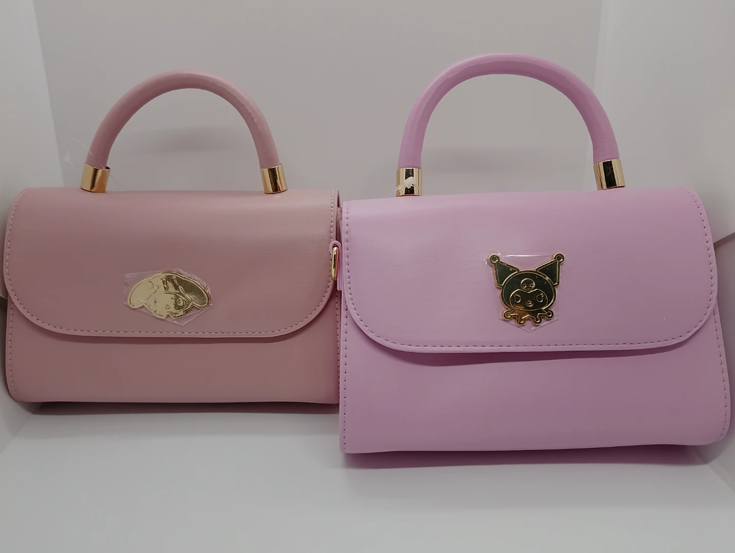 マイメロディ♡クロミ持ち手付きロングストラップショルダープレートバック  マイメロディ クロミ2種類セット