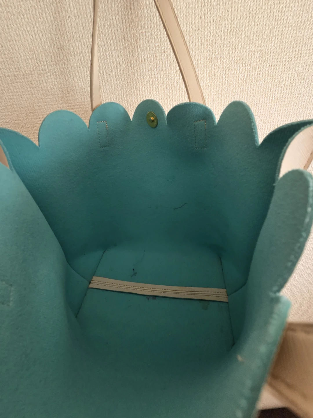 カラーズバイジェニファースカイ　トートバッグ　スカラップの写真9枚目